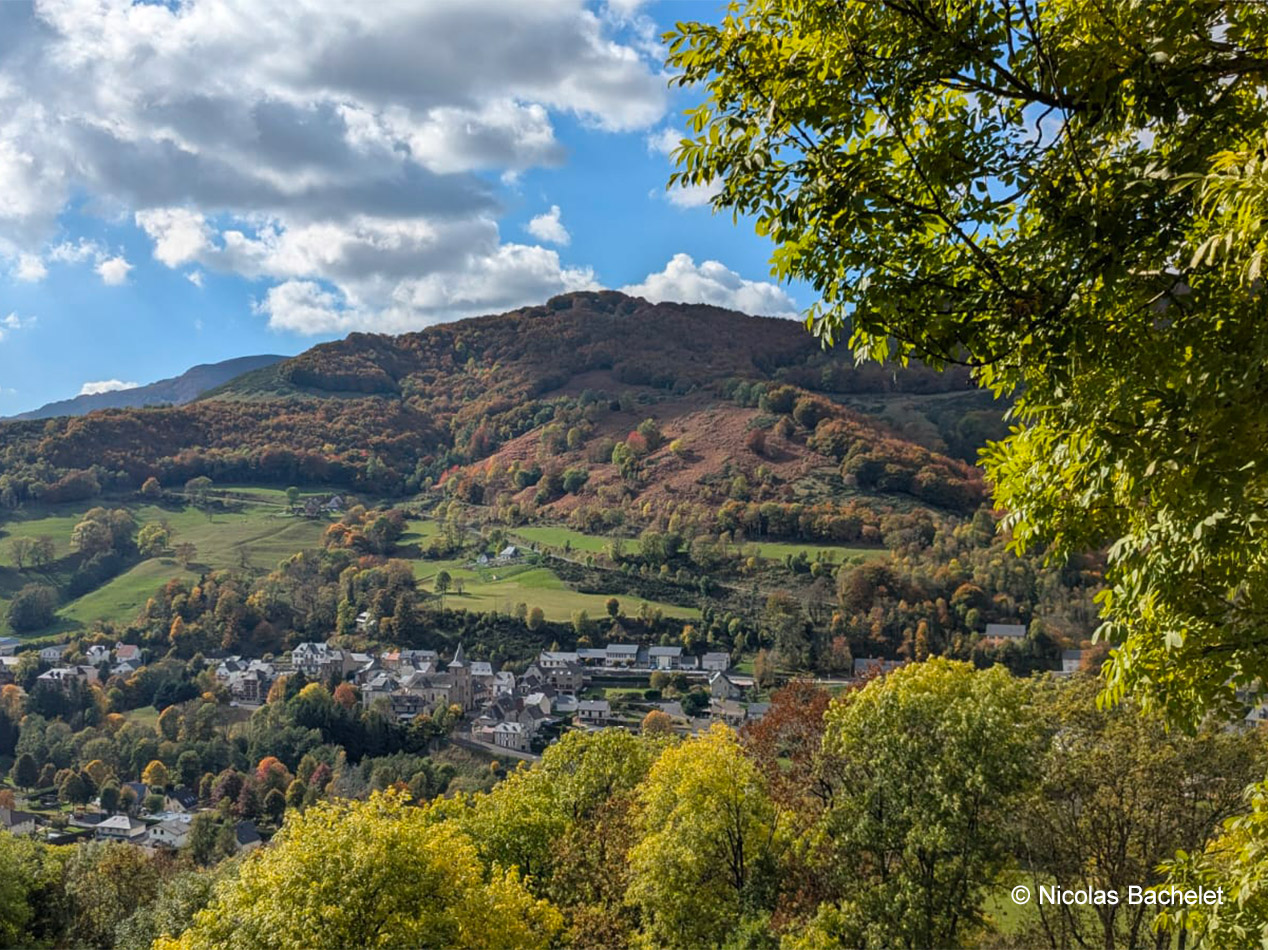 Mont du Cantal : commune de Saint-Jacques-des-Blats