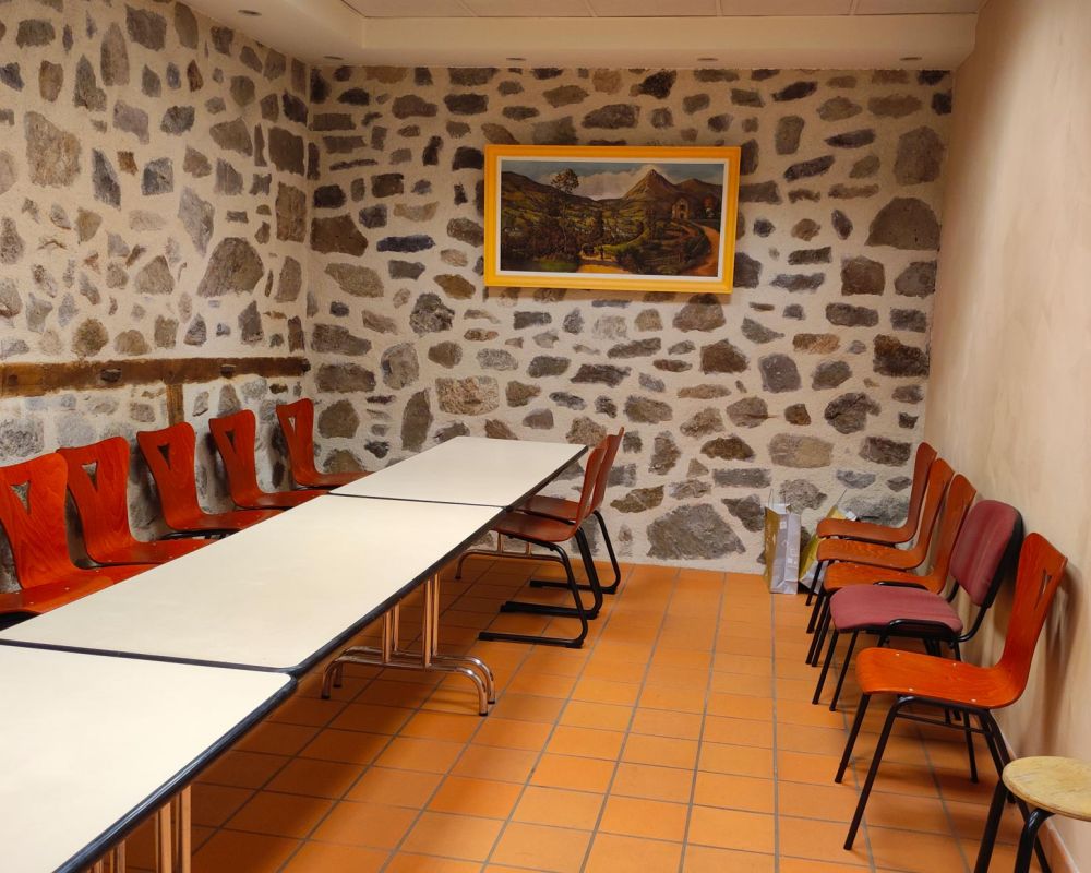 Salle d'exposition de la Mairie Saint-Jacques-des-Blats